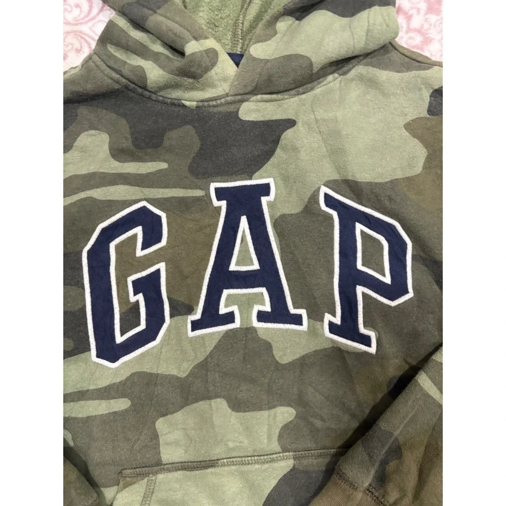 GAP Kids Camouflage Logo Pullover Hoodie Green Camo Fleece Sweatshirt Size M 8-9